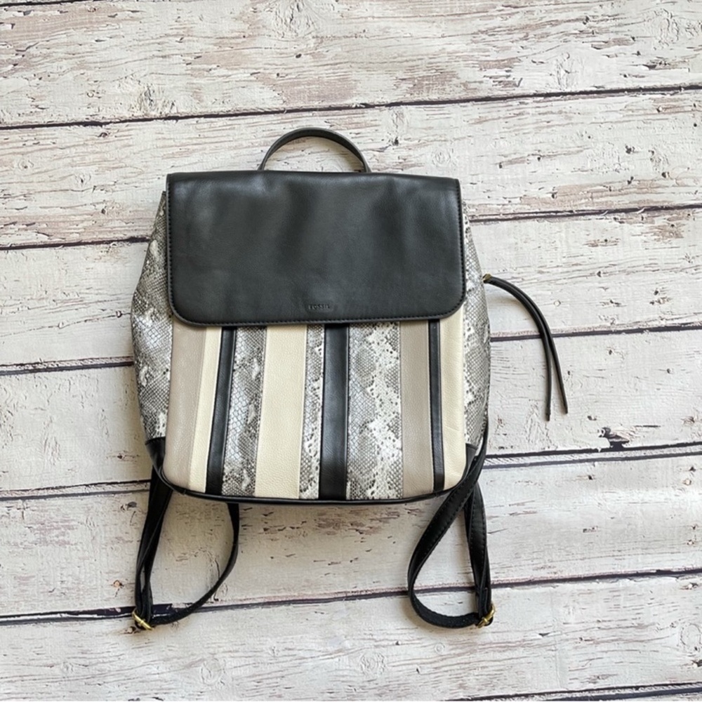 Fossil Backpack - Picture 3 of 10